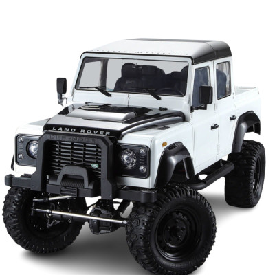 DoubleE RC auto Land Rover Defender D110 1:8 bílá RTR sada