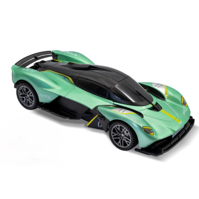 RC auto Aston Martin Valkyrie 1:24 olivově zelená